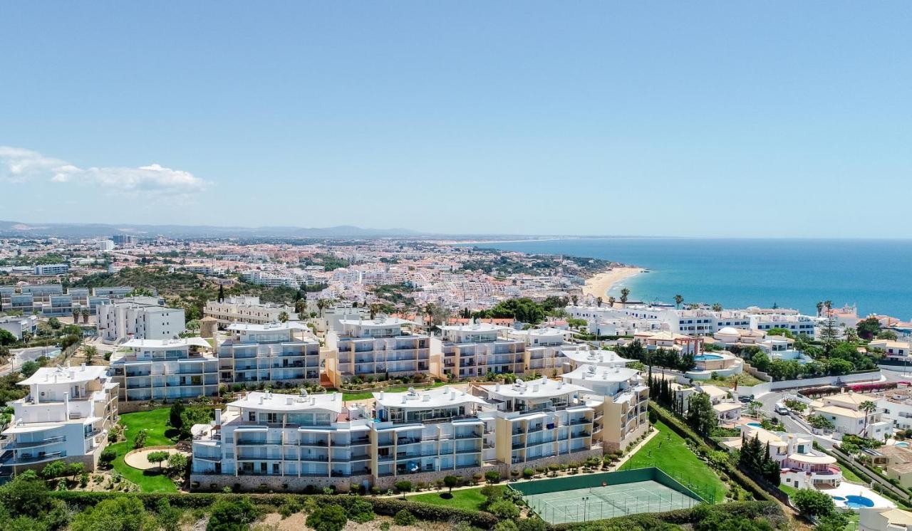 Bnb Homes Ocean View Apartment With Relax Terrace, 2 Swimming Pools & Tennis Court Albufeira Exterior photo