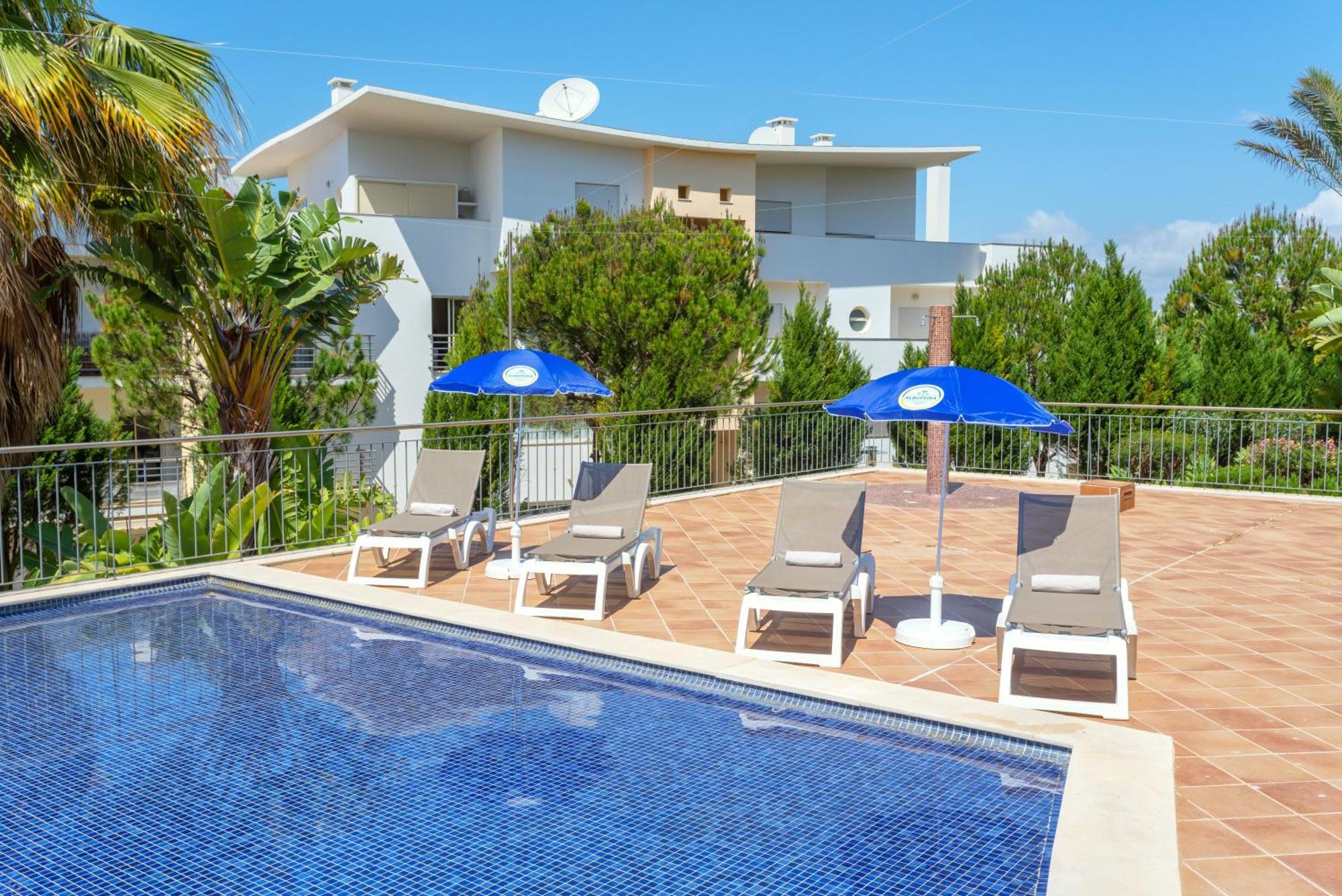 Bnb Homes Ocean View Apartment With Relax Terrace, 2 Swimming Pools & Tennis Court Albufeira Exterior photo
